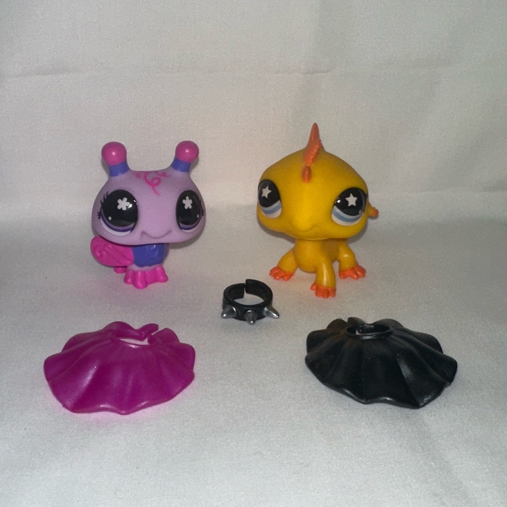 Littlest Pet Shop Series 5 “Pet Pairs” #413 & #414